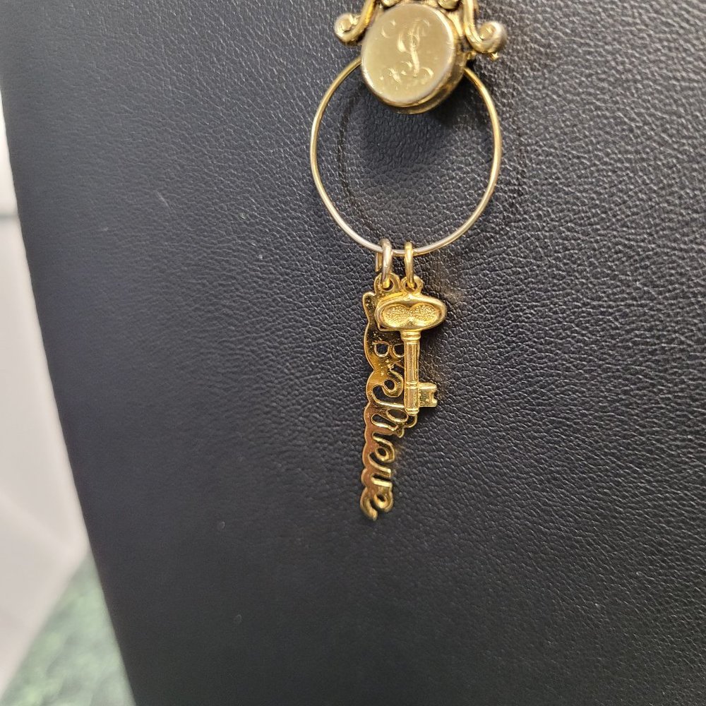 Vintage Gold Plated Believe Key Charm Necklace - Picture 9 of 10